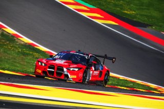 #992 - Paradine Competition - James KELLETT - Pedro EBRAHIM - Charles CLARK - Maxime OOSTEN - BMW M4 GT3 EVO | SRO / JEP