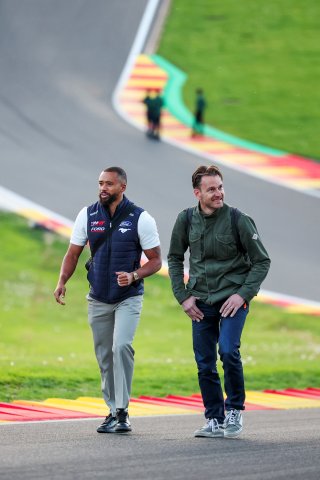 Drivers track walk | SRO / JEP