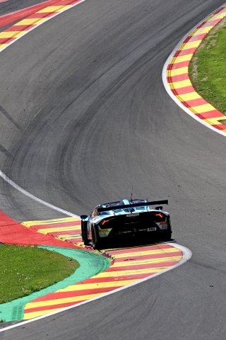 #63 - GRT - Grasser Racing Team - Mirko BORTOLOTTI - Jordan PEPPER - Luca ENGSTLER - Lamborghini Huracan GT3 EVO2 | SRO / JEP