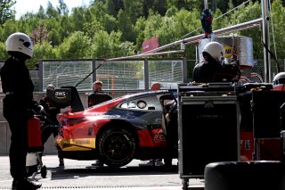 #991 - Paradine Competition - Darren LEUNG - Sean GELAEL - Toby SOWERY - Jake DENNIS - BMW M4 GT3 EVO | SRO / JEP