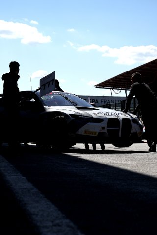 #777 - AlManar Racing by WRT - Al Faisal AL ZUBAIR - Ben TUCK - Jens KLINGMANN - BMW M4 GT3 EVO | SRO / JEP