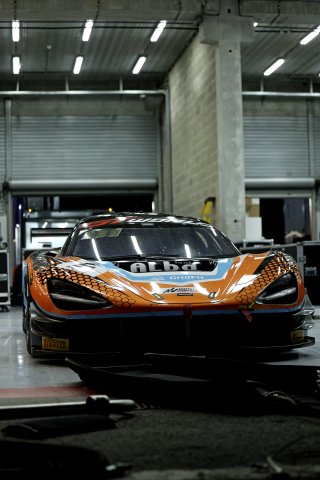 Teams arrive and setup at Circuit Spa-Francorchamps | SRO / JEP