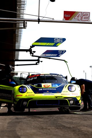 #96 - Rutronik Racing - Patric NIEDERHAUSER - Sven MULLER  - Alessio PICARIELLO - Porsche 911 GT3 R (992) | SRO / JEP