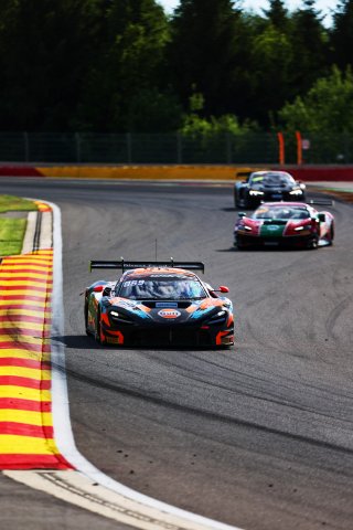 #59 - Garage 59 - Benjamin GOETHE - Marvin KIRCHHOFER - Joseph LOAKE - McLaren 720S GT3 EVO | SRO / JEP
