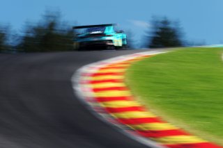 #992 - HubAuto Racing - Kevin Estre - Patrick Pilet - Laurens VANTHOOR - Porsche 911 GT3 R (992)  | SRO/JEP