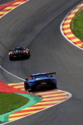 #97 - Rutronik Racing - Antares AU - Loek HARTOG - Morris SCHURING - Martin RUMP - Porsche 911 GT3 R (992) | SRO / JEP