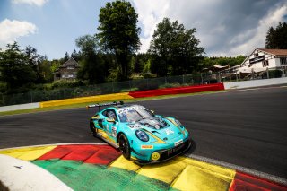 #992 - HubAuto Racing - Kevin Estre - Patrick Pilet - Laurens VANTHOOR - Porsche 911 GT3 R (992)  | SRO/JEP